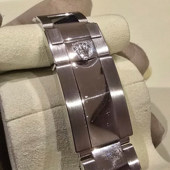 Rolex Cosmograph Daytona 116520 - Picture 3 of 8